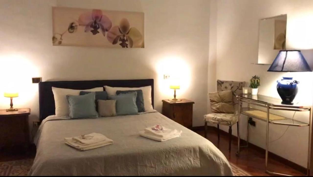 Bed and Breakfast Archè à Salernes Extérieur photo